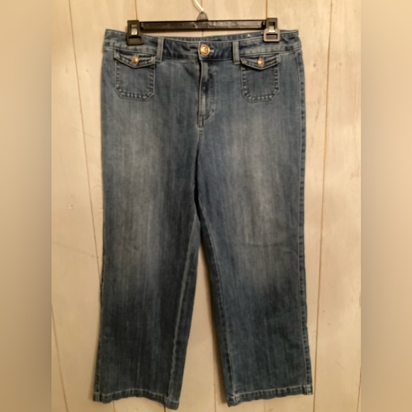 Talbots women Classic Jean Trousers Wide Leg size 14P Vintage Wash Button Detail - Picture 1 of 14